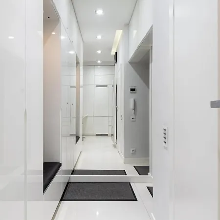 White & Parking Apartamento *