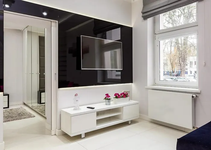 Trojmiejskie - White By The